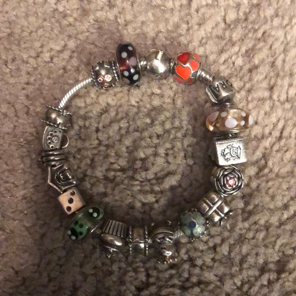 GUC pandora bracelet with 18 authentic charms